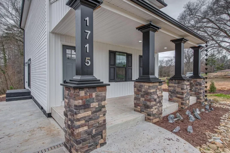 1715 N New Hope Road