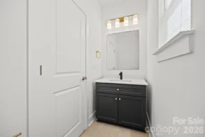634 hall bath | 7 Reasons to Explore The Enclave Townhomes in Gastonia, NC |